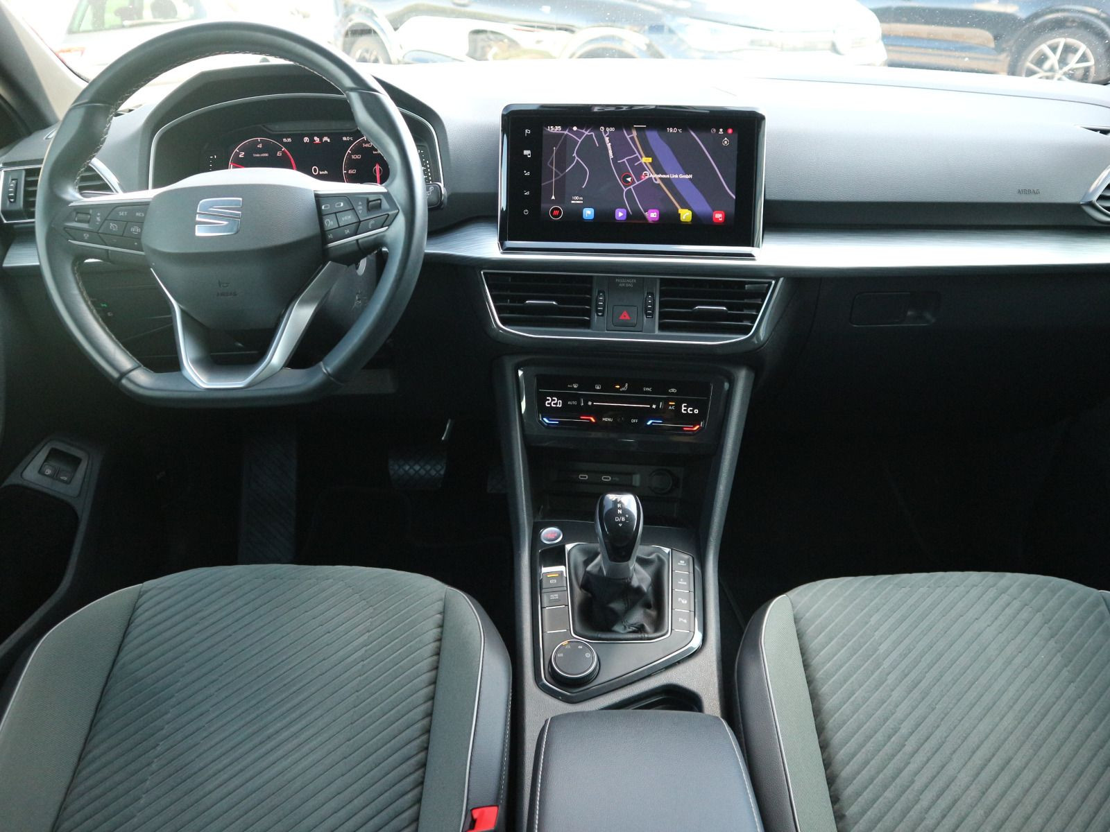 Fahrzeugabbildung SEAT Tarraco Xperience 1.4 e-Hybrid AHK RFK LED ACC
