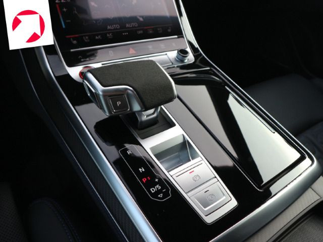 Fahrzeugabbildung Audi RS Q8 SUV performance tiptronic*PANO*AHK*MEMORY*