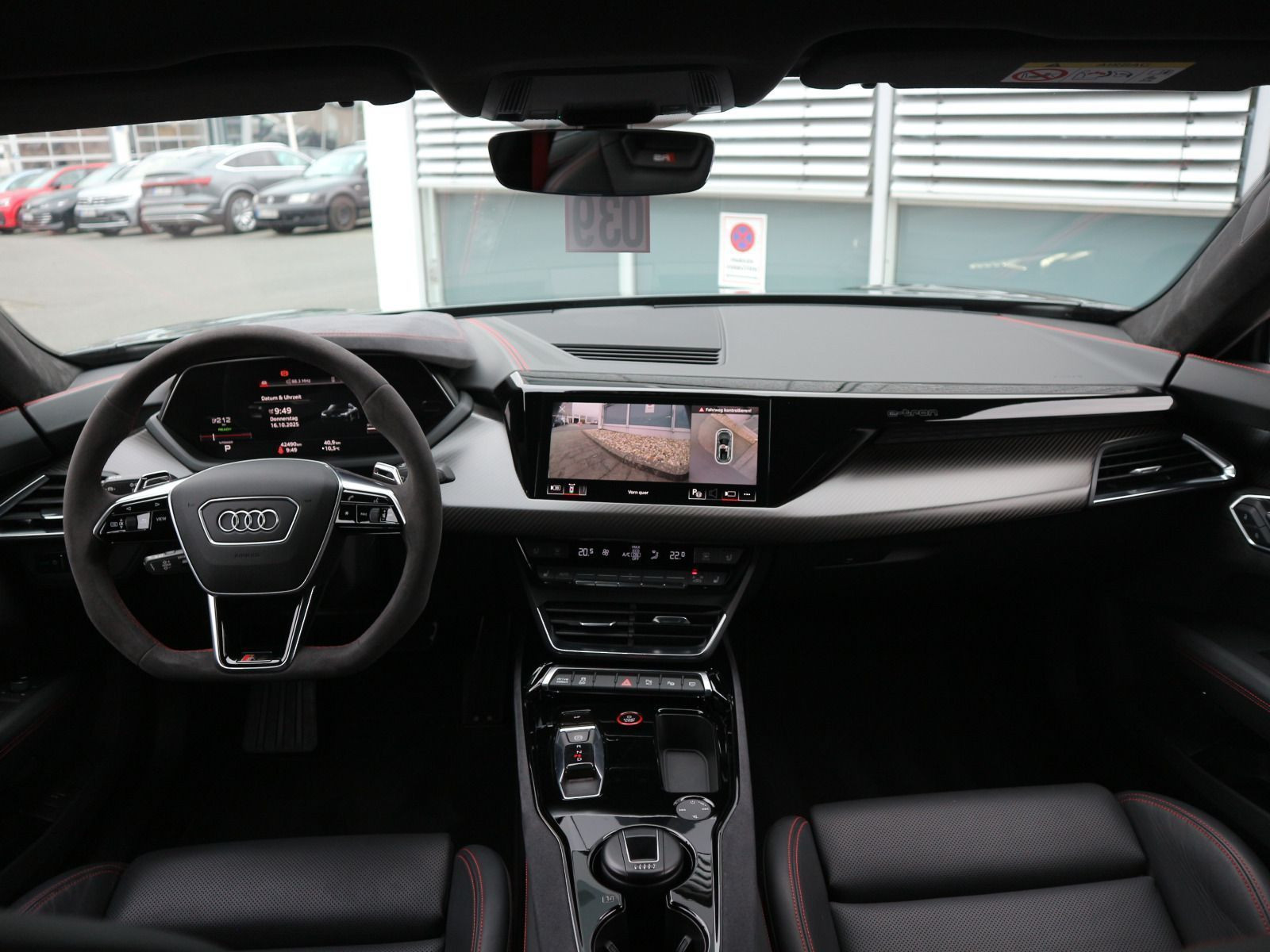 Fahrzeugabbildung Audi RS e-tron GT ACC*SITZBELÜFTUNG*HUD*360°