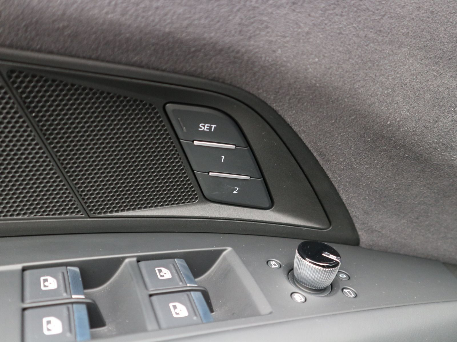 Fahrzeugabbildung Audi RS e-tron GT ACC*SITZBELÜFTUNG*HUD*360°