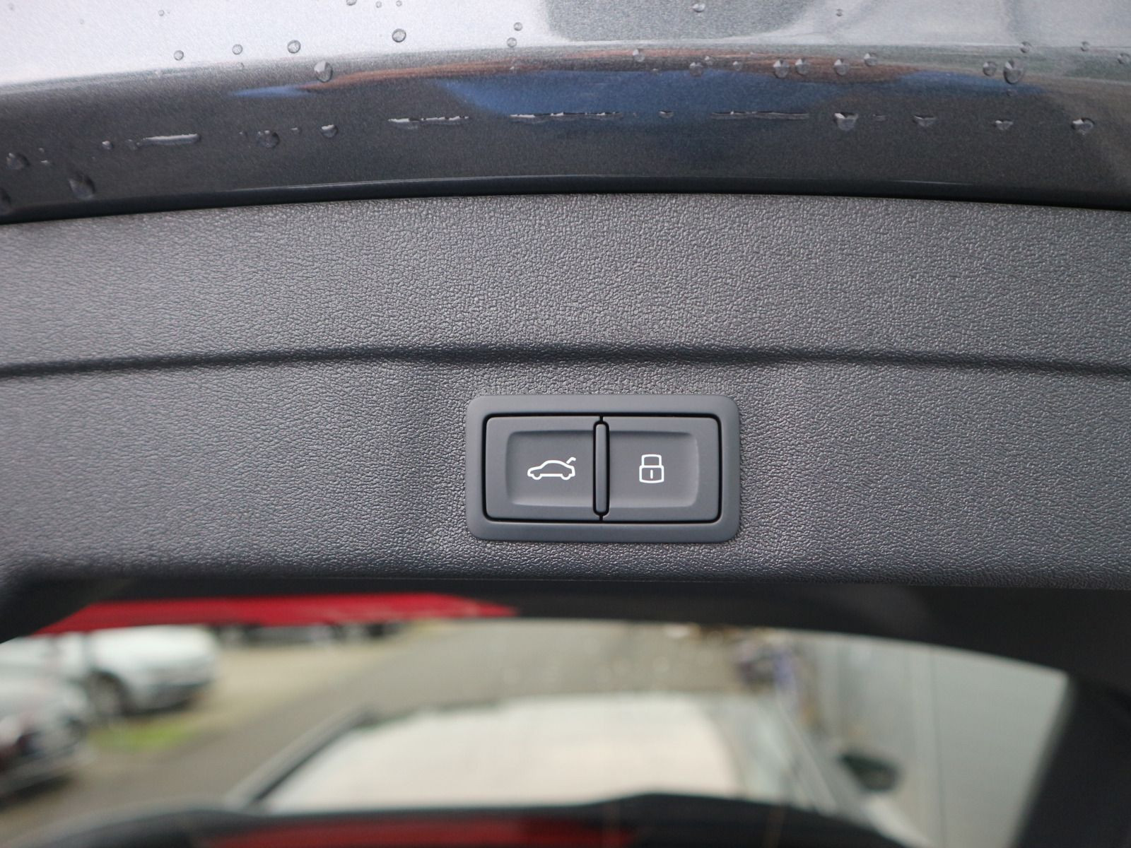 Fahrzeugabbildung Audi A5 Avant e-hybrid quattro S line S tronic*PANO*