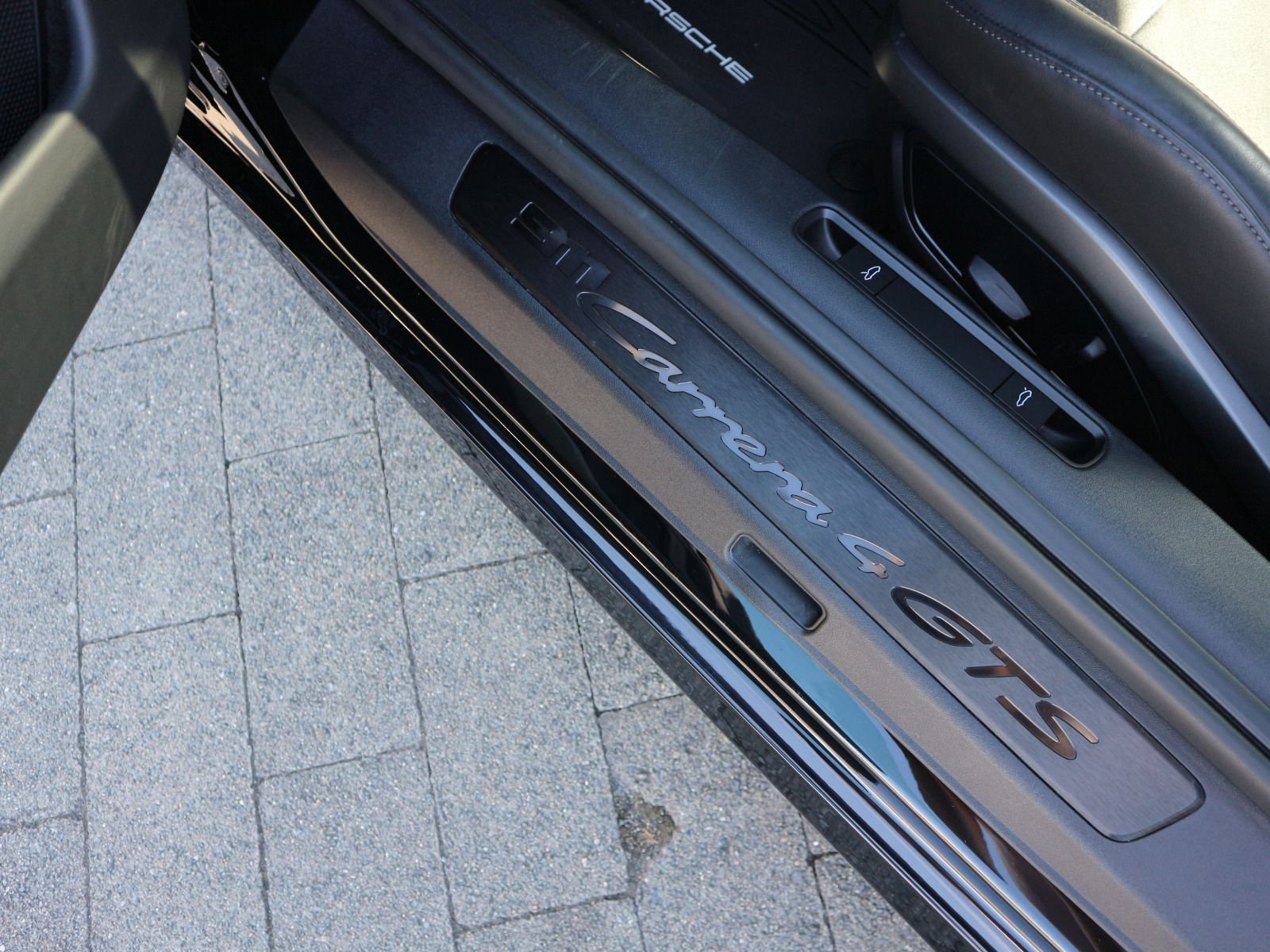 Fahrzeugabbildung Porsche 992 Carrera 4 GTS Matrix*Bose*Lift*Schiebedach