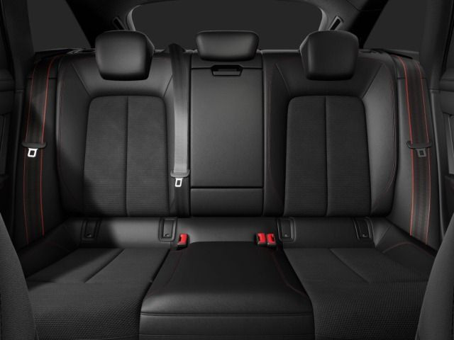 Fahrzeugabbildung Audi A6 Avant S line 55 TFSI e quattro S tronic 0,5%