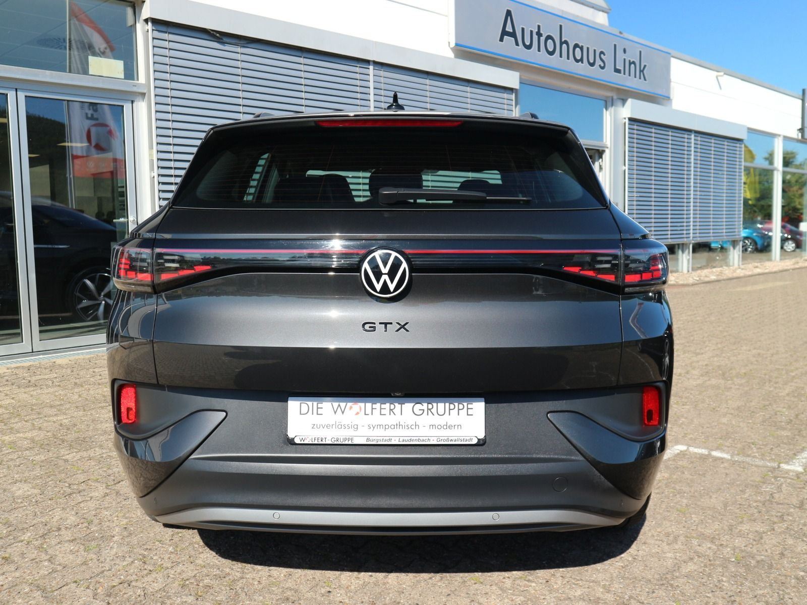 Fahrzeugabbildung Volkswagen ID.4 GTX 4Motion 360° MATRIX ACC NAVI KEYLESS