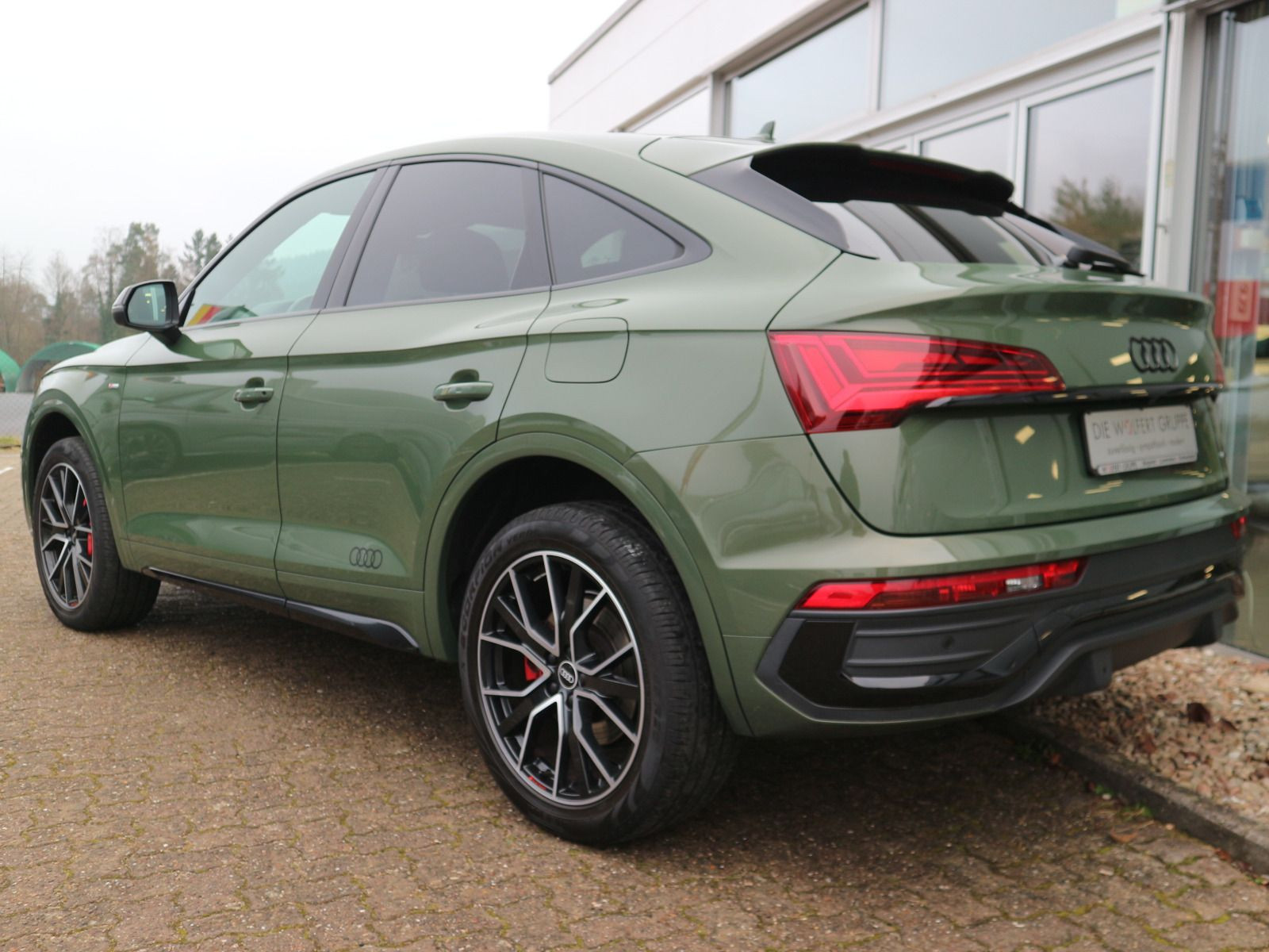 Fahrzeugabbildung Audi Q5 Sportback 50 TFSI e quattro edition one ACC RFK KEYLESS