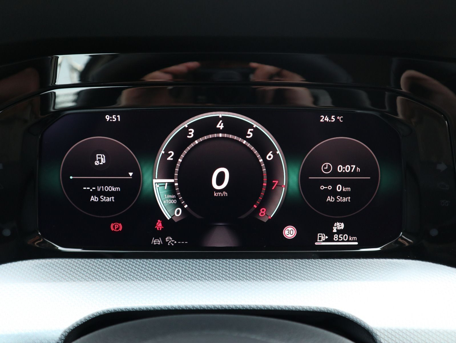 Fahrzeugabbildung Volkswagen Golf GOAL 1.5 TSI 6-Gang AHK NAVI RFK ALLWETTER