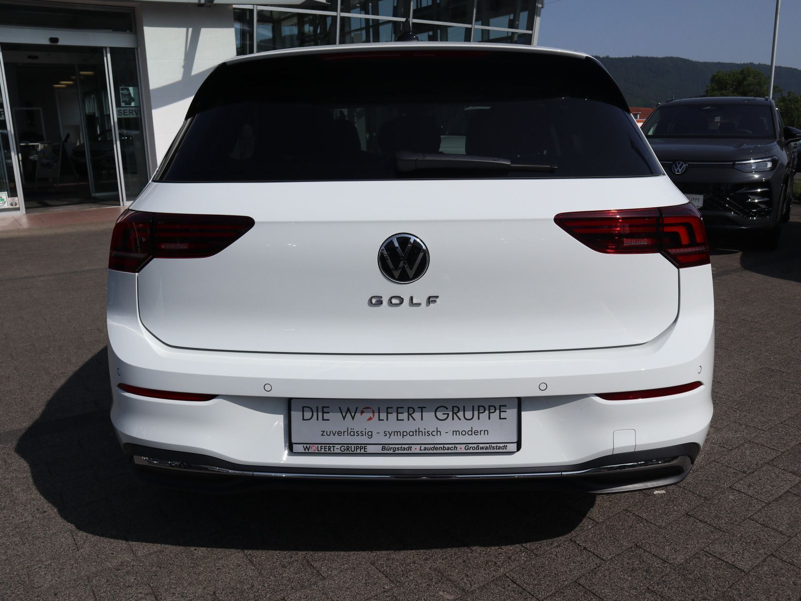 Fahrzeugabbildung Volkswagen Golf GOAL 1.5 TSI 6-Gang AHK NAVI RFK ALLWETTER