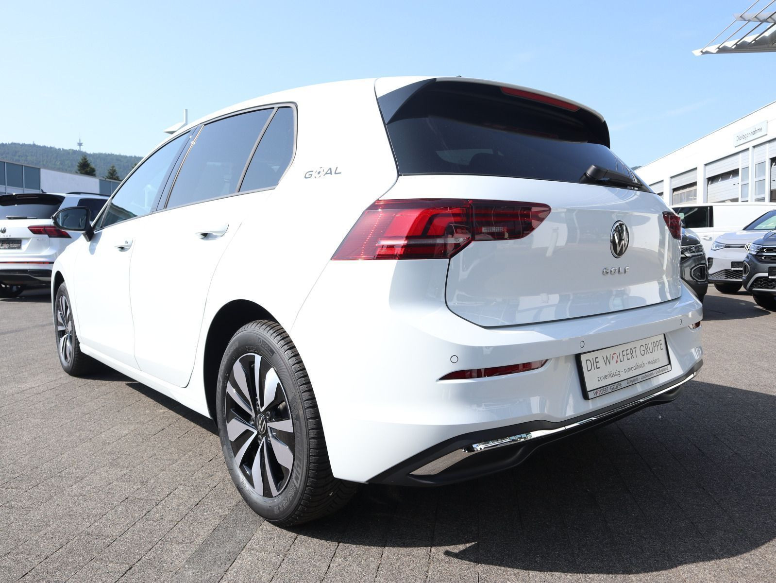 Fahrzeugabbildung Volkswagen Golf GOAL 1.5 TSI 6-Gang AHK NAVI RFK ALLWETTER