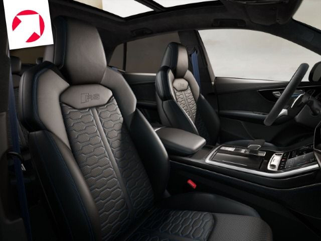 Fahrzeugabbildung Audi RS Q8 SUV performance tiptronic*PANO*AHK*MEMORY*