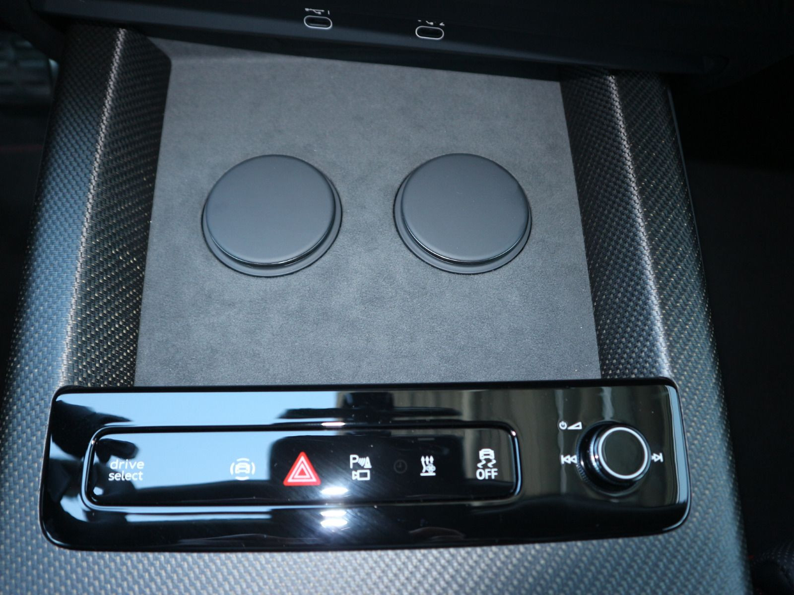 Fahrzeugabbildung Audi Q7 SUV TDI quattro S line*NEUES MODELL*7-SITZER*