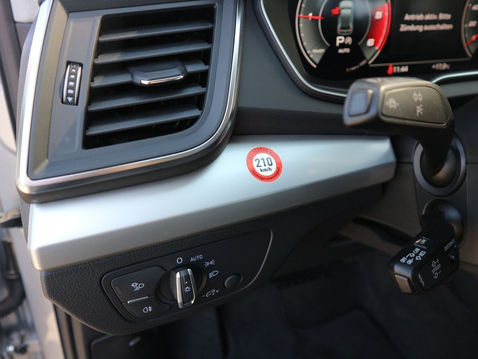 Fahrzeugabbildung Audi Q5 40 TDI quattro S line RFK*Navi*SHZ