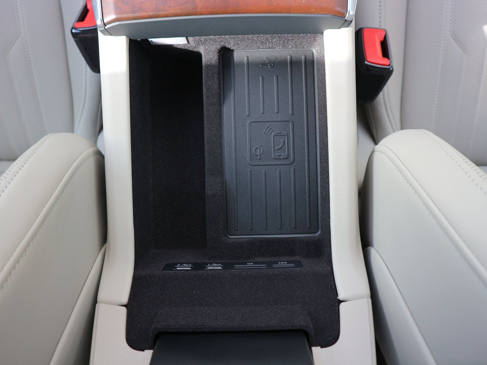 Fahrzeugabbildung Audi A6 Limousine 3.0 TFSI quattro RFK*MATRIX*NAVI*SHZ
