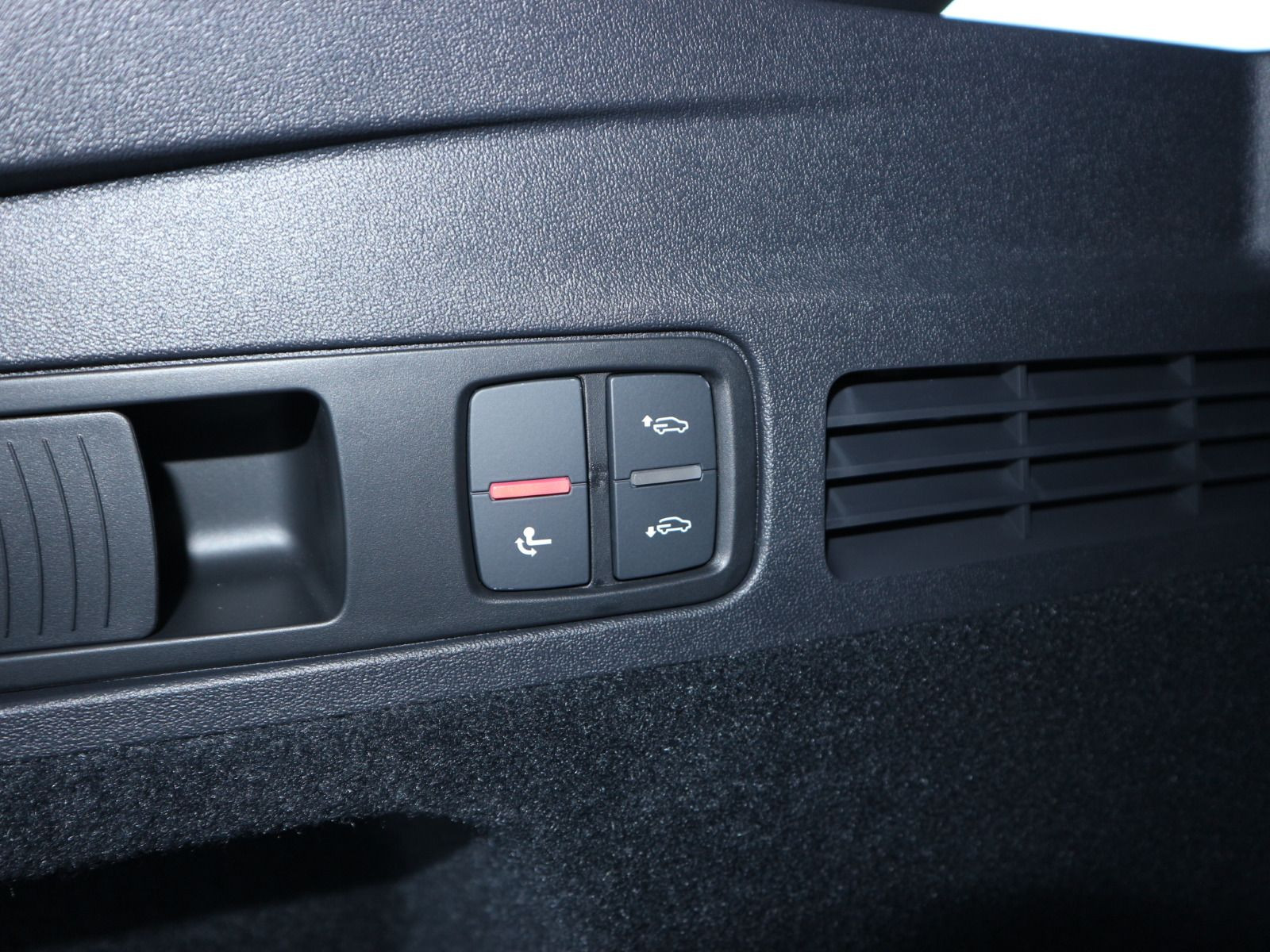 Fahrzeugabbildung Audi SQ5 edition one*AHK*LUFT*PANO*MEMORY*HuD*B&O*