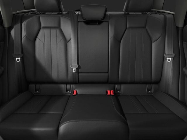 Fahrzeugabbildung Audi Q6 e-tron quattro S line **0,25%**PANO*AHK*360°