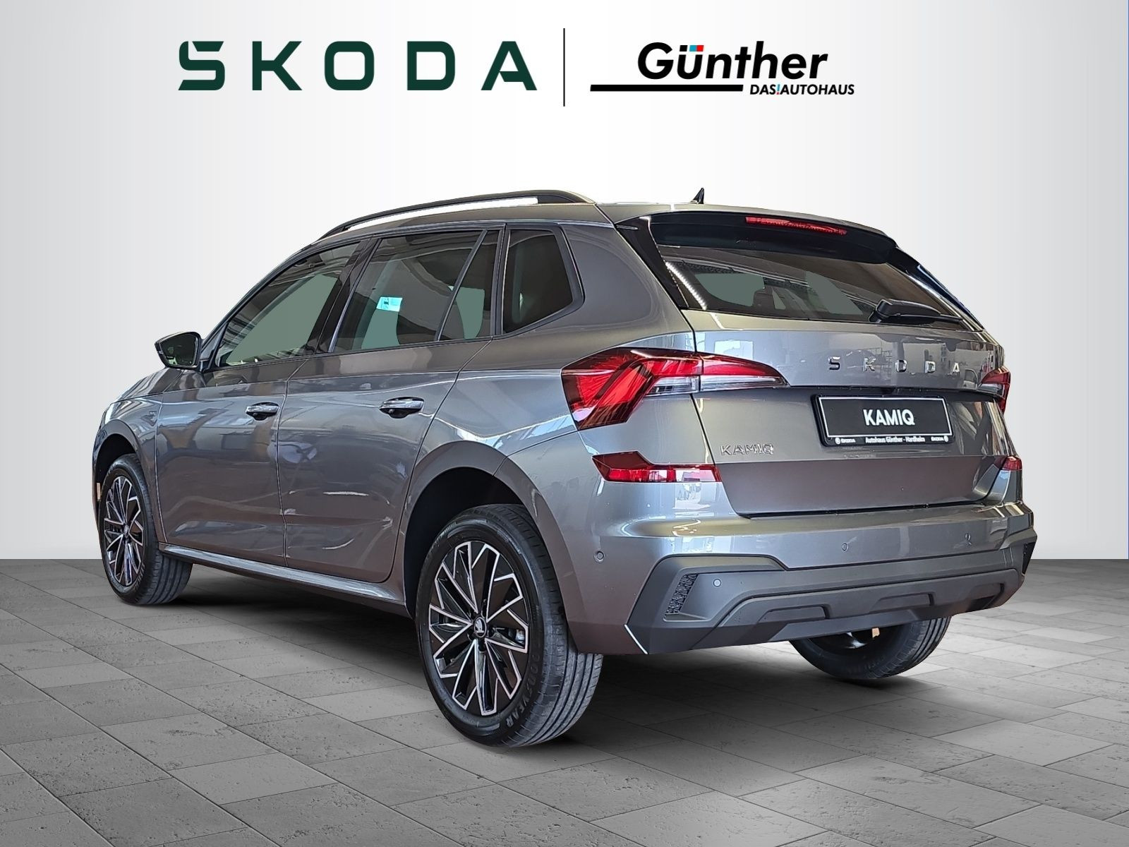 Fahrzeugabbildung SKODA Kamiq TOUR 1.0 TSI 85 kW DSG +AHK+NAVI+KOMFORT