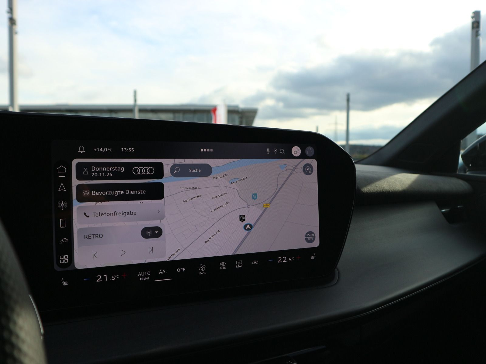 Fahrzeugabbildung Audi Q3 Sportback e-hybrid 200 kW S tronic