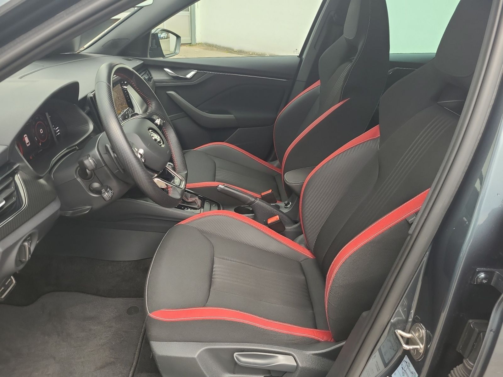 Fahrzeugabbildung SKODA Kamiq Monte Carlo 1.0 TSI 81kW 7-Gang DSG