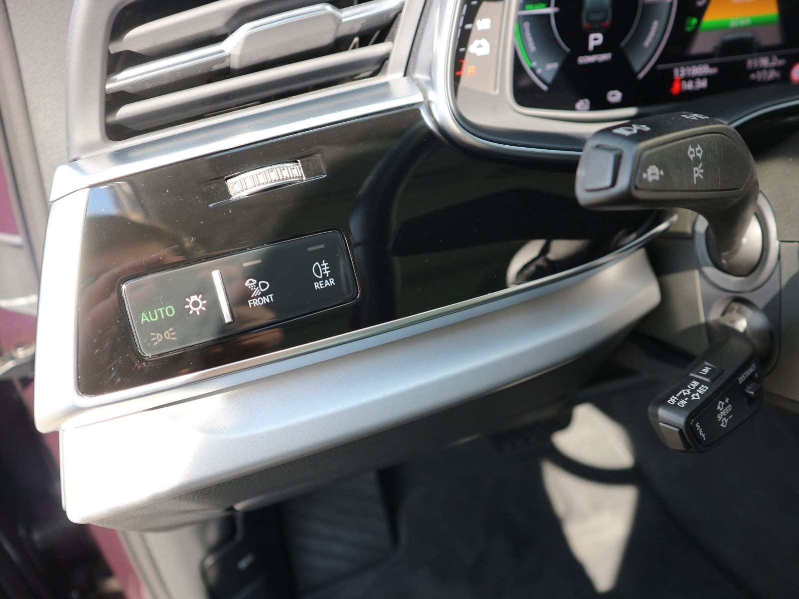 Fahrzeugabbildung Audi Q7 55 TFSI e quattro Matrix*HUD*Pano*ACC*SHZ