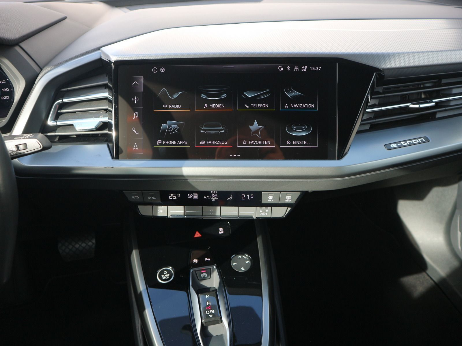 Fahrzeugabbildung Audi Q4 45 e-tron quattro 0,25%*WÄRMEPUMPE*HUD*STANDKLIMA