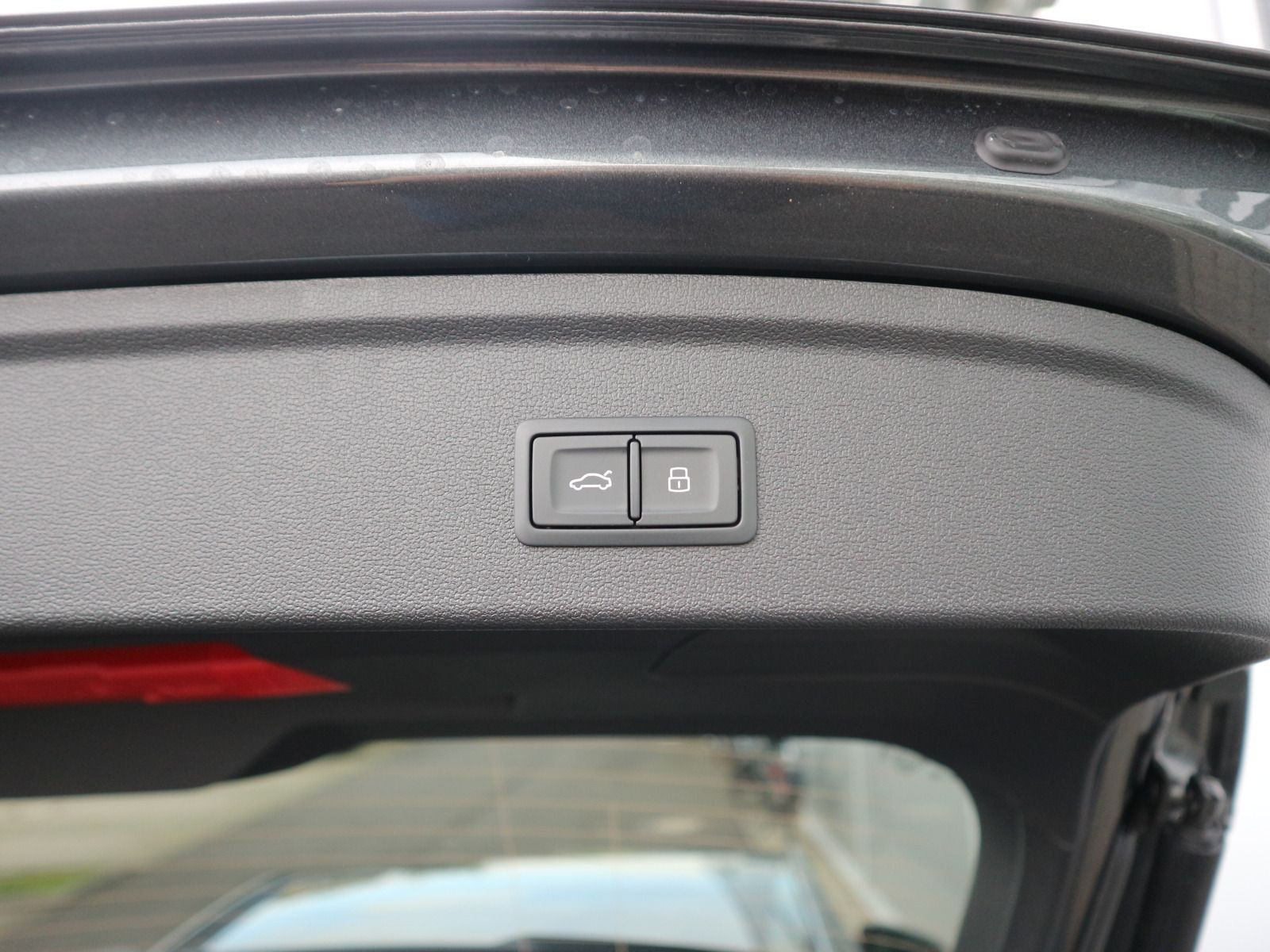 Fahrzeugabbildung Audi A3 Sportback S line TFSI e S tronic*0,5%*AHK*ACC